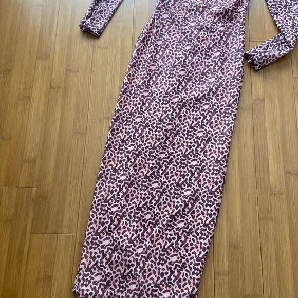 House of CB Pink animal print fitted maxi dress - small - Picture 3 of 6